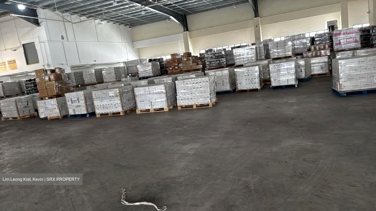 North Spring Bizhub (D27), Factory #554098451